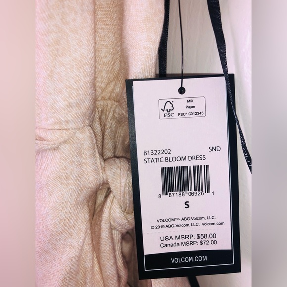 Volcom dress (Updated sizes) - Picture 13 of 15